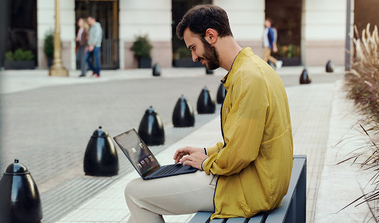 하루 종일 지속되는 배터리 수명